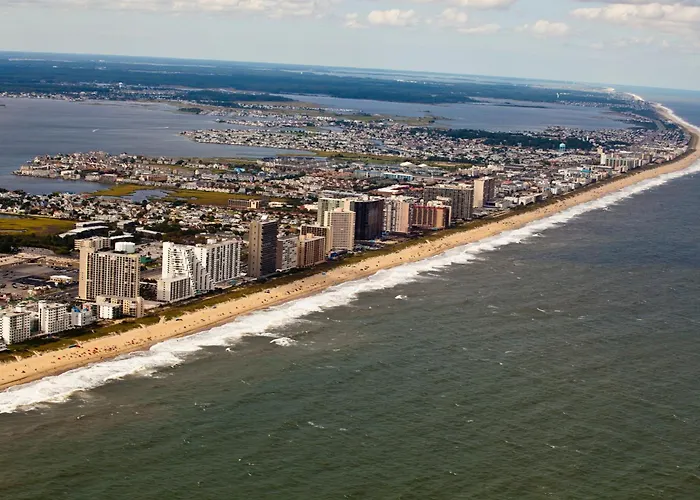 Holiday home Harbour Bay-cozy Canal-front - Pool & Water Views Ocean City