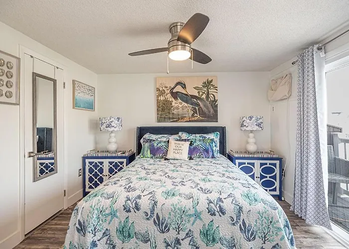 Harbour Bay-cozy Canal-front - Pool & Water Views Holiday home Ocean City